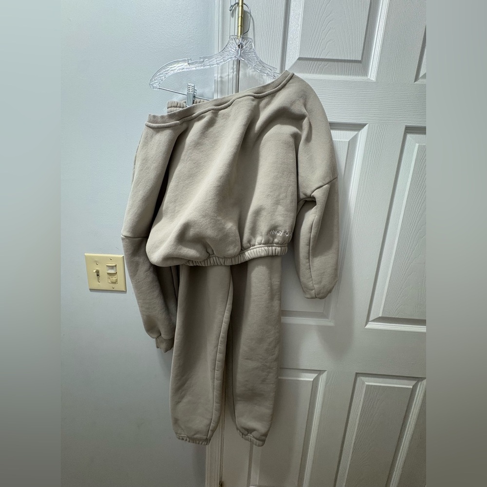 Fancy Homebody Off The Shoulder Sweat Suit Light Tan/ Gray Size Small